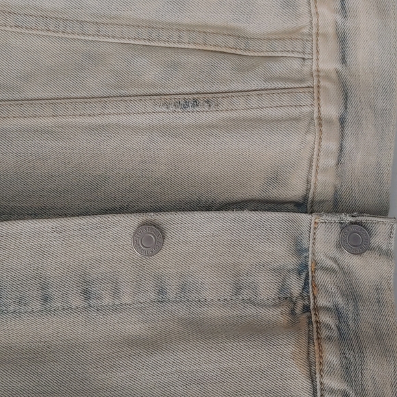 Vintage Levi's 100% Cotton Rigid Denim Longline Trucker Jacket Large GUC - Picture 6 of 12